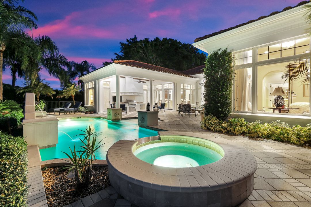 2249 Miramonte Ct, Naples, FL 34105