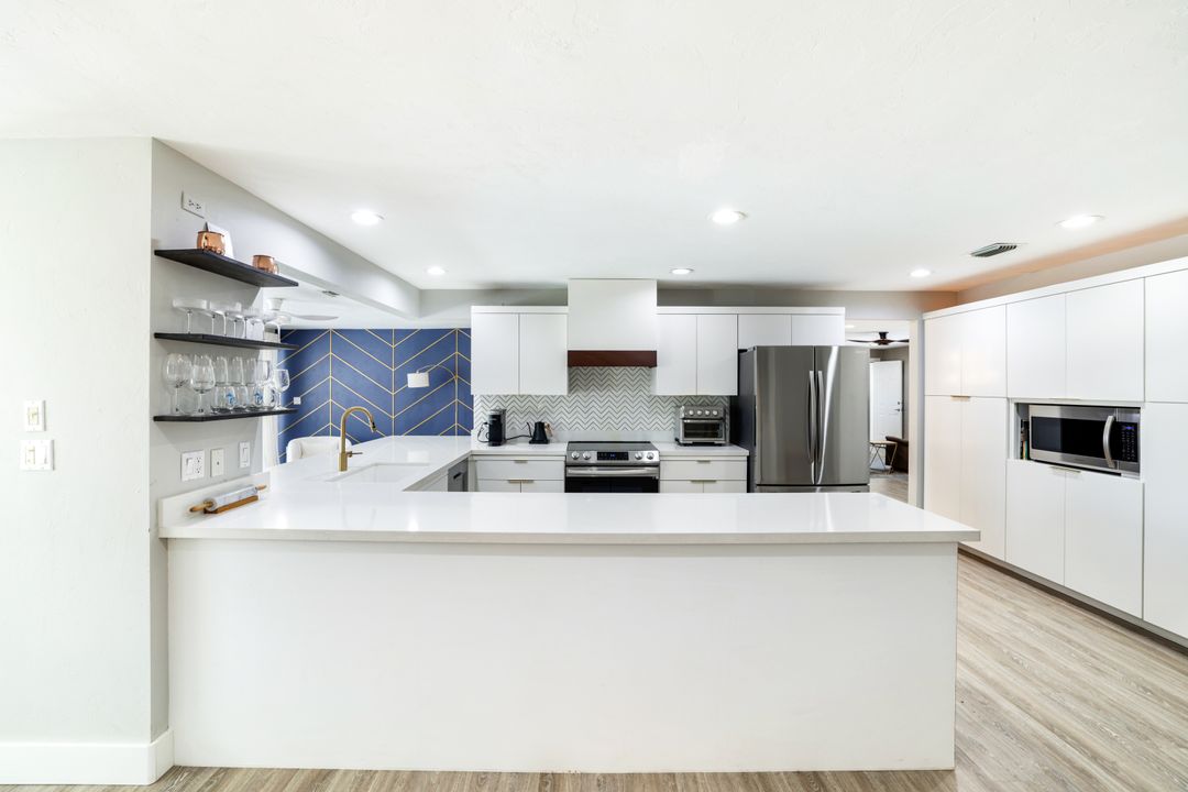 233 Shadowridge Ct, Marco Island, FL 34145