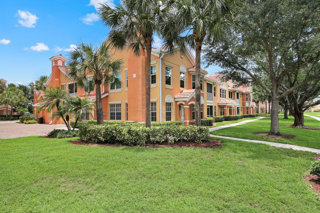 1795 Concordia Lake Cir #2508, Cape Coral, FL 33909