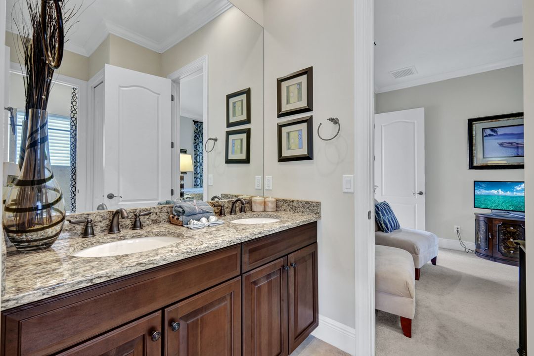 16830 Cabreo Dr, Naples, FL 34110