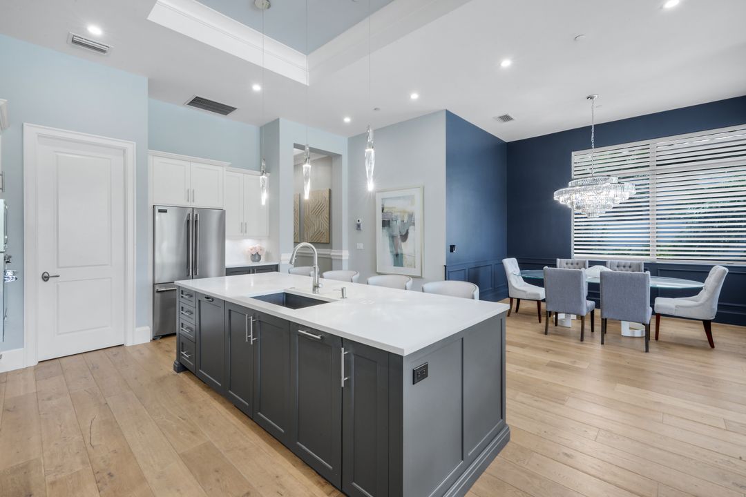 16448 Talis Park Dr, Naples, FL 34110