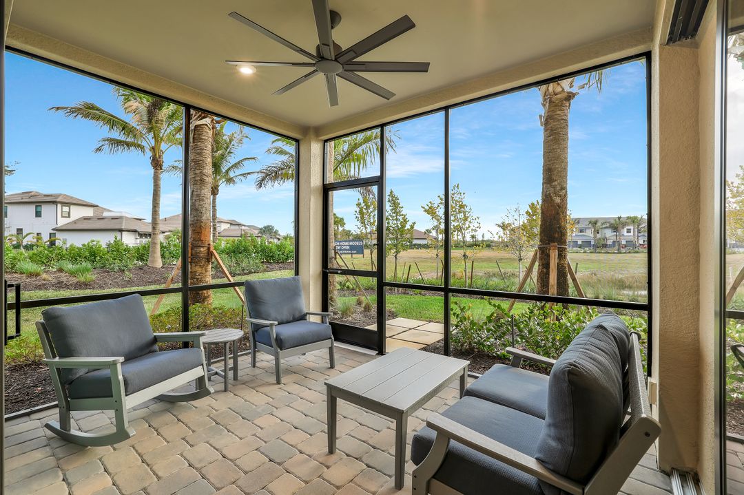 15336 Lucerna St #101, Naples, FL 34114