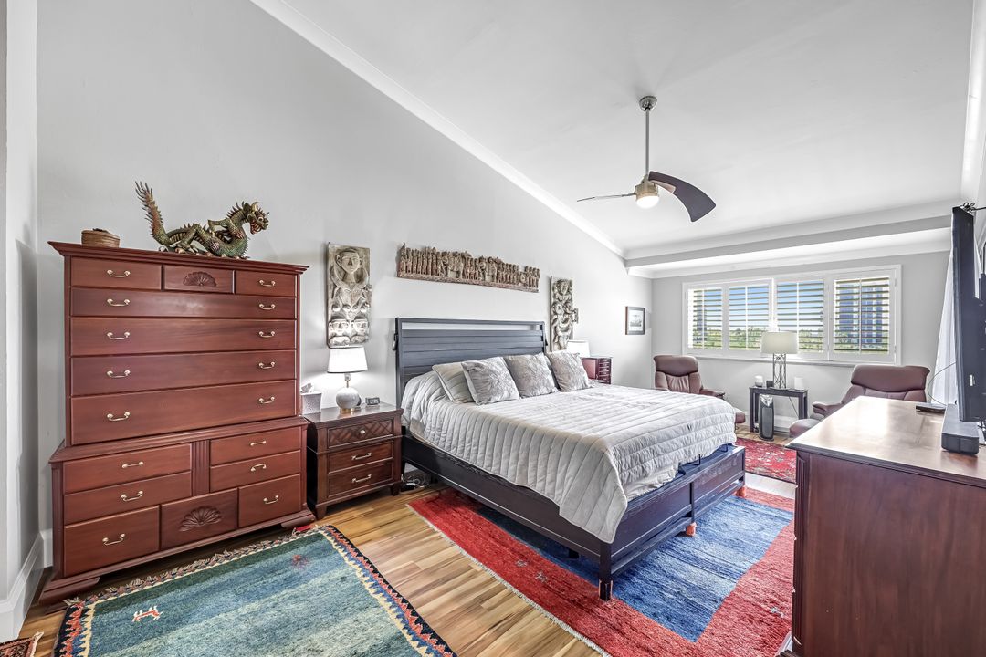 360 Horse Creek Dr #502, Naples, FL 34110