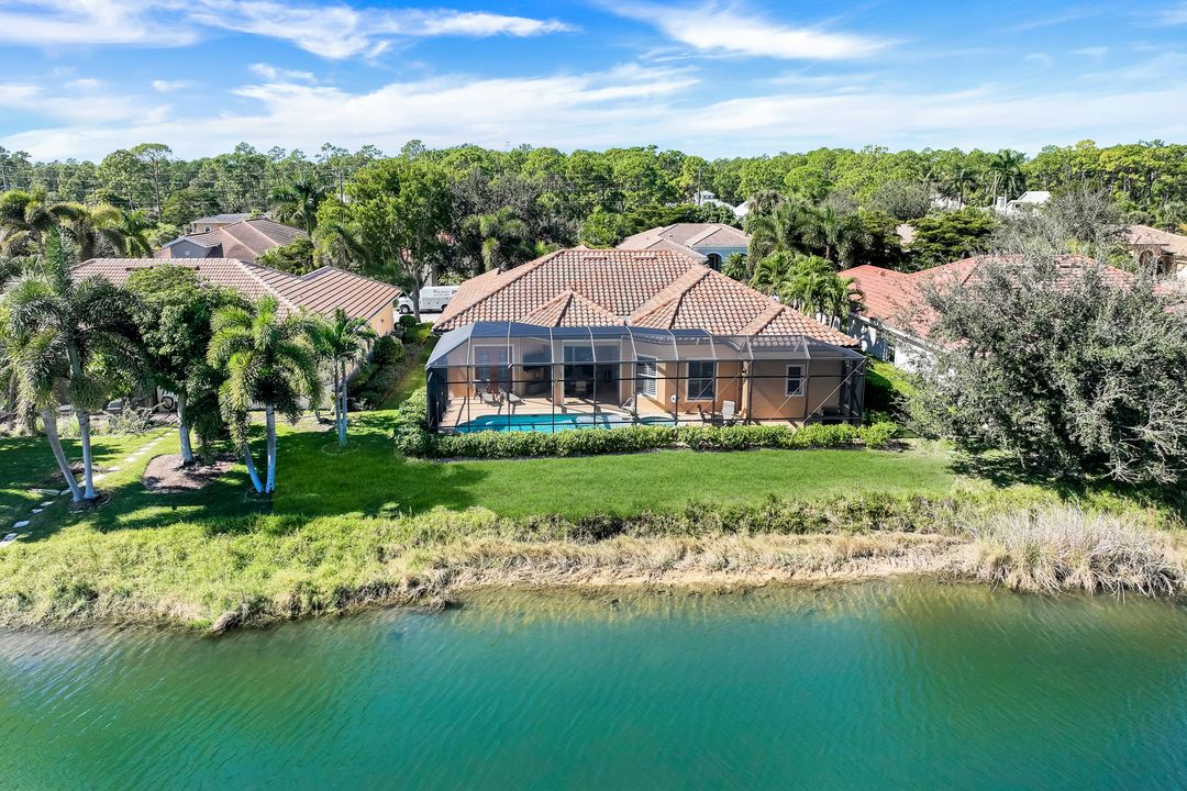 10168 Avonleigh Dr, Bonita Springs, FL 34135