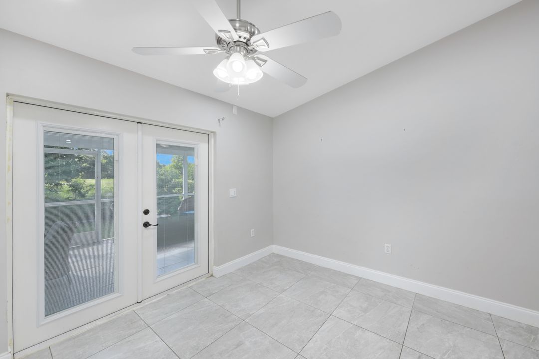 515 Peerless Cir, Lehigh Acres, FL 33974