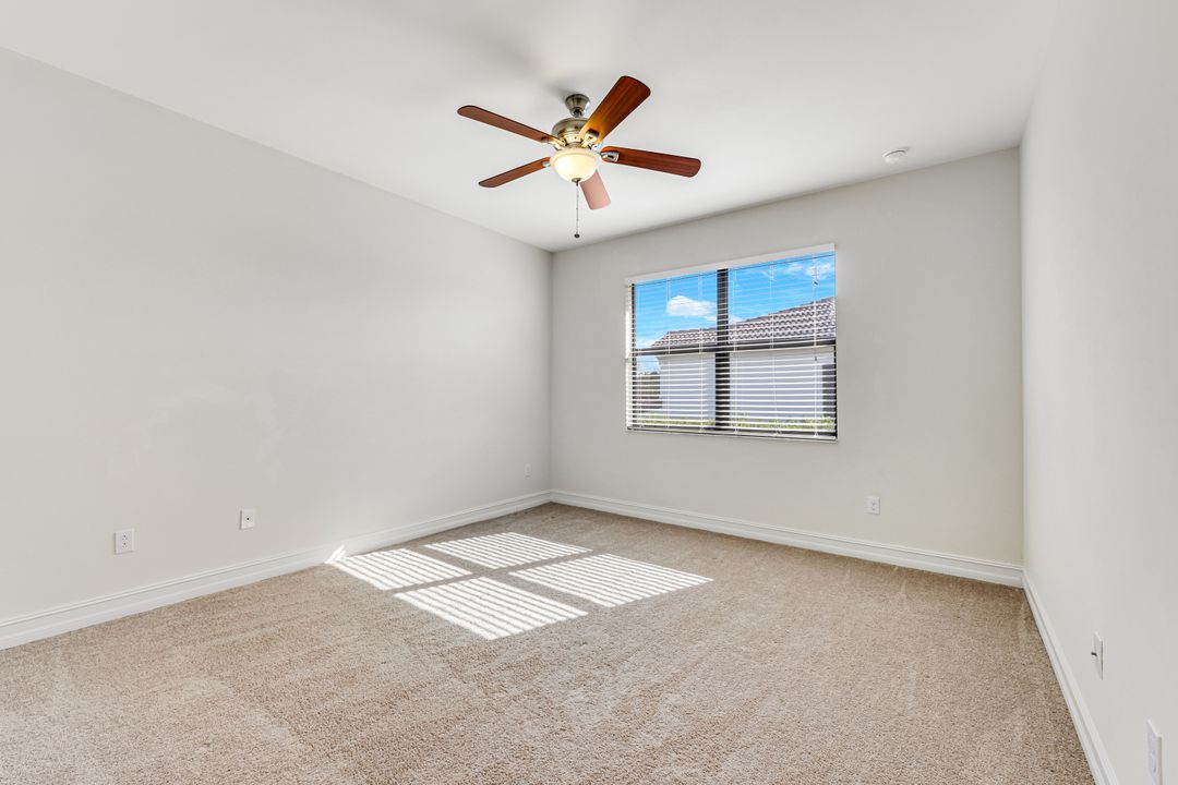 7890 Bristol Cir, Naples, FL 34120