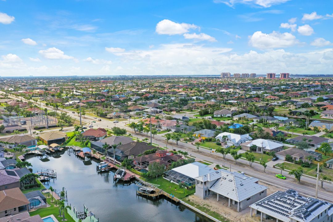 2125 Cape Coral Pkwy W, Cape Coral, FL 33914