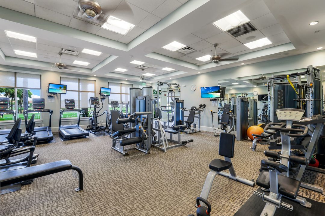 9331 Spring Run Blvd, Bonita Springs, FL 34135