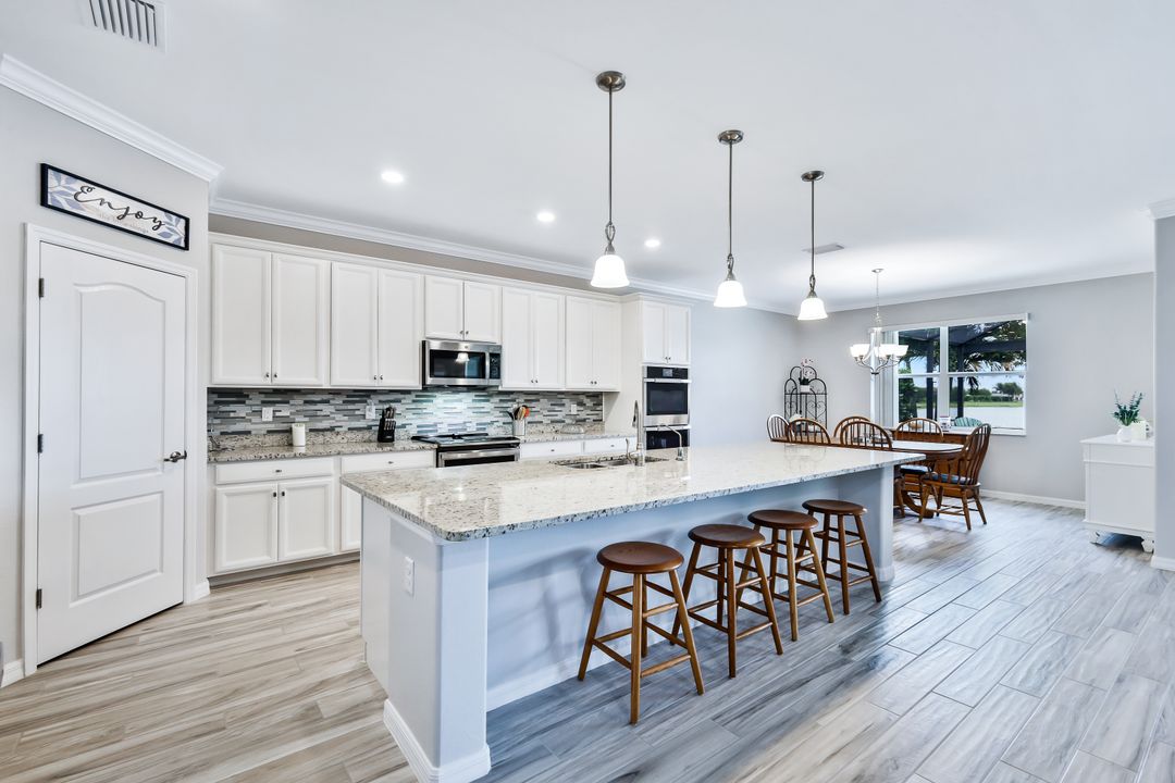 16495 Bonita Landing Cir, Bonita Springs, FL 34135