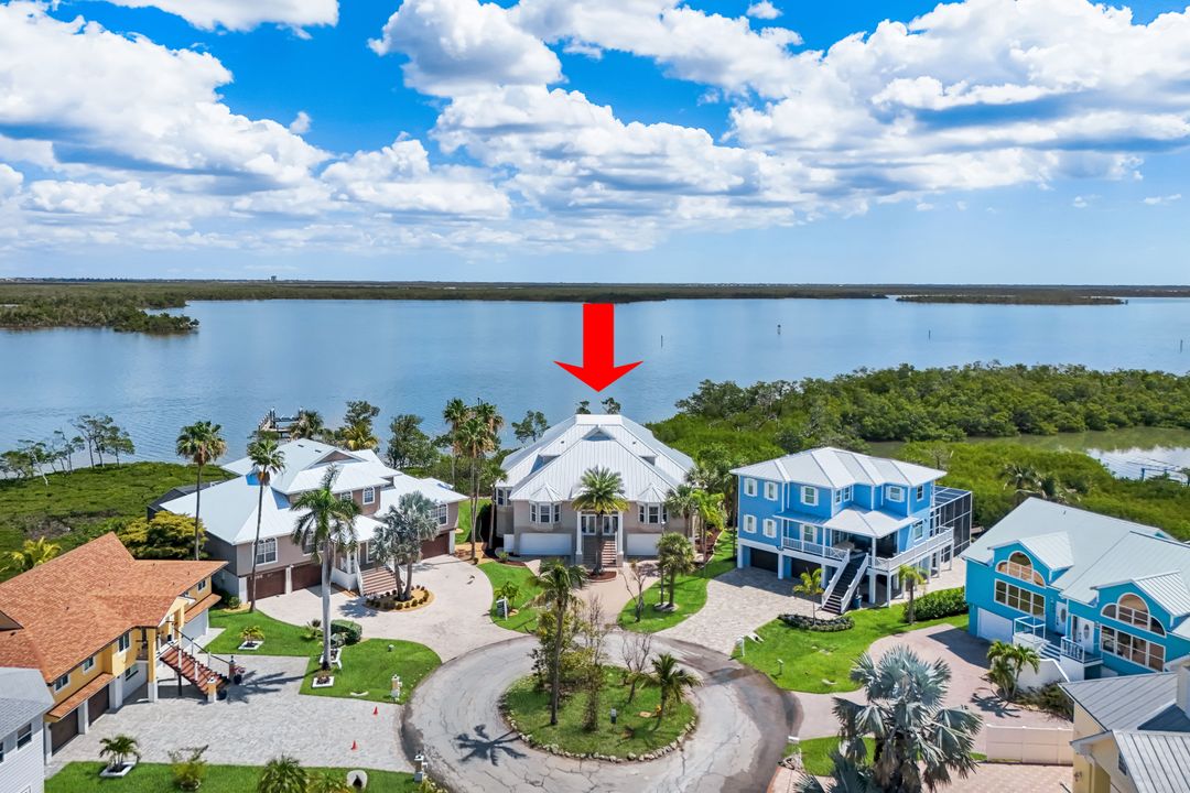 21500-21504 Indian Bayou Dr, Fort Myers Beach, FL 33931
