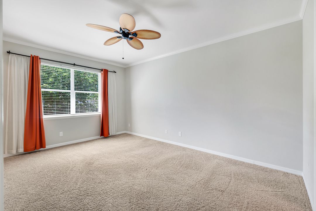 2899 Sunset Pointe Cir, Cape Coral, FL 33914