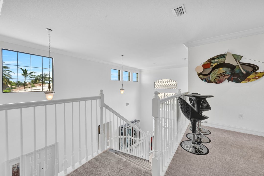 13750 Callisto Ave, Naples, FL 34109