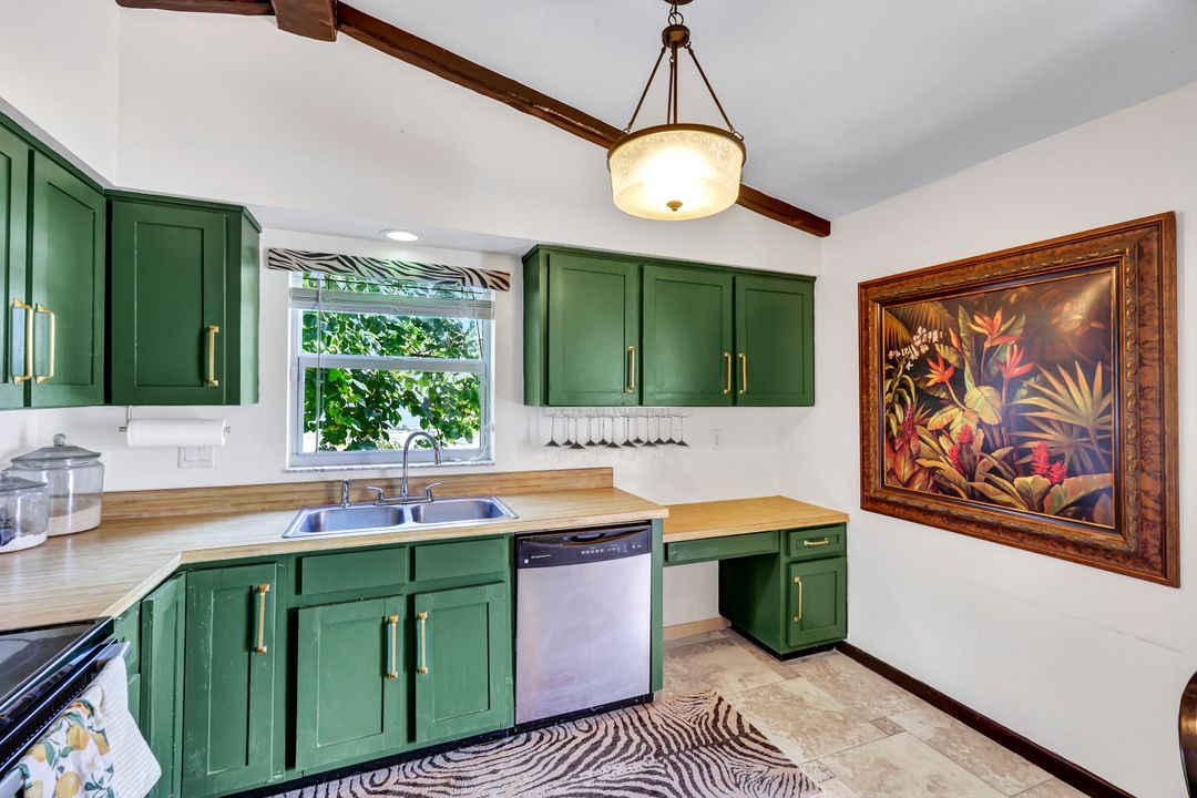 3622 SE 3rd Ave, Cape Coral, FL 33904