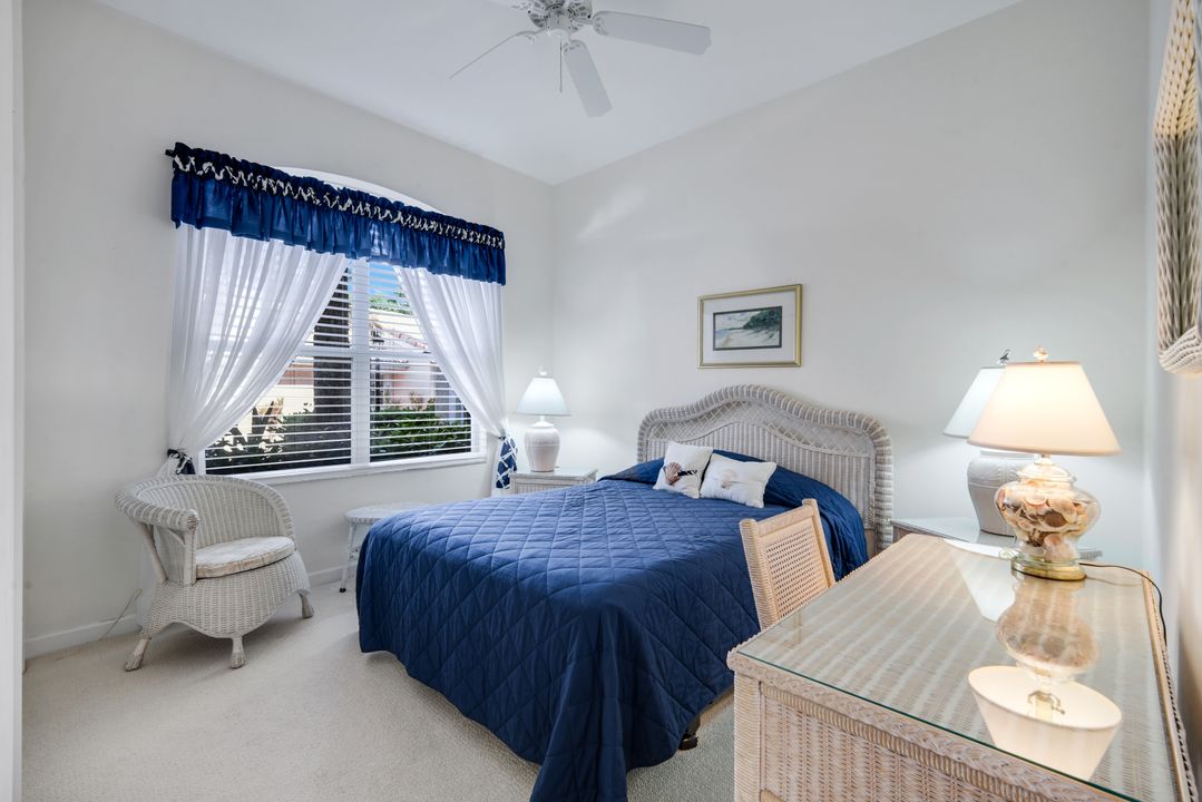 2036 Cascades Dr #7, Naples, FL 34112
