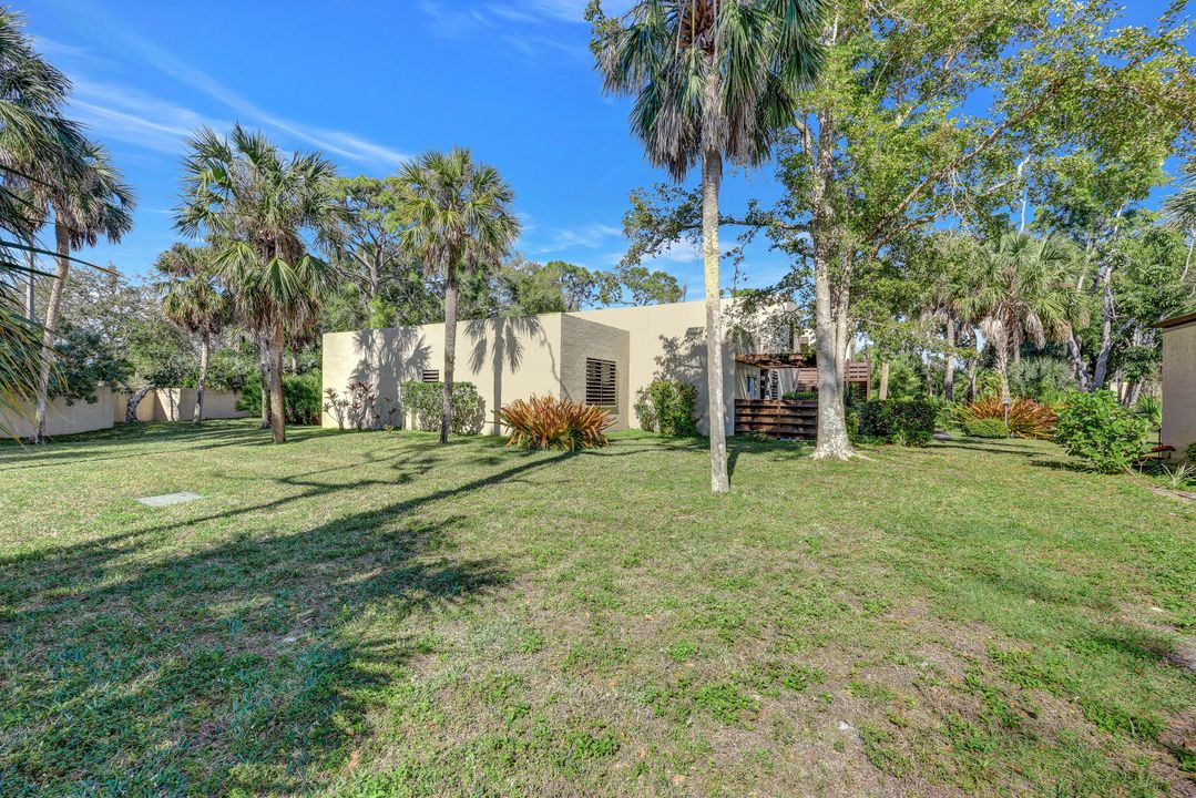 113 Pinebrook Dr, Fort Myers, FL 33907