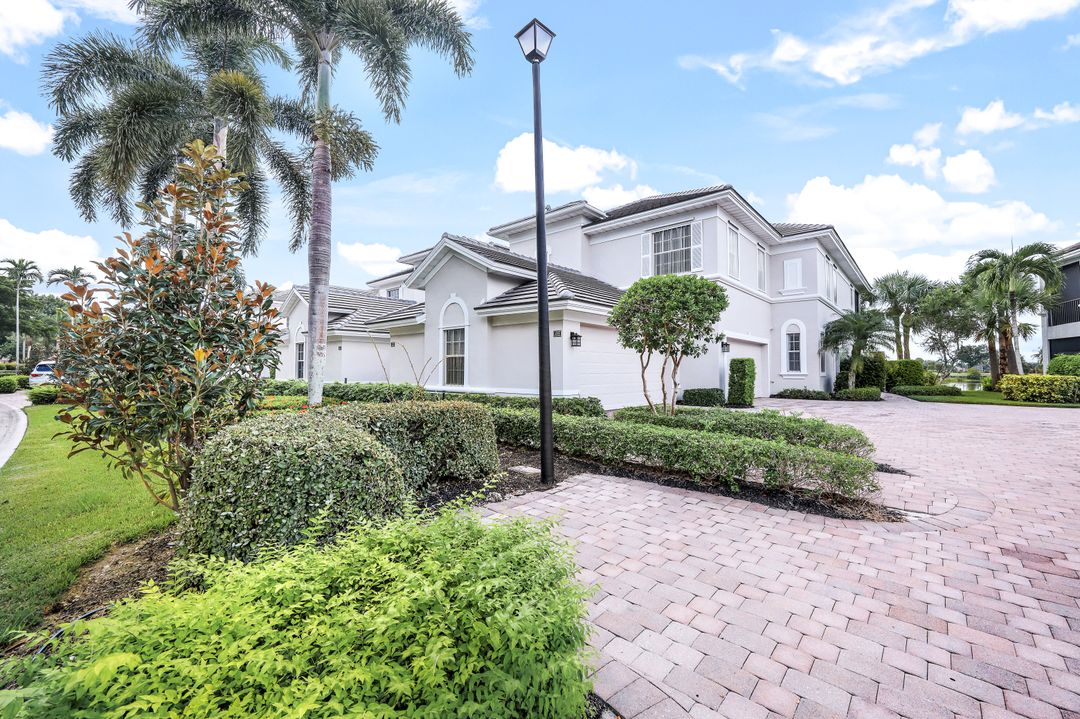 14611 Bellino Terrace #201, Bonita Springs, FL 34135