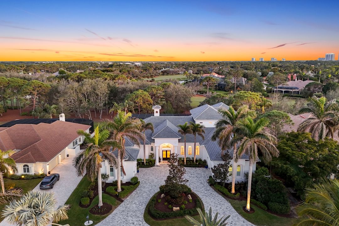 253 Cheshire Way, Naples, FL 34110