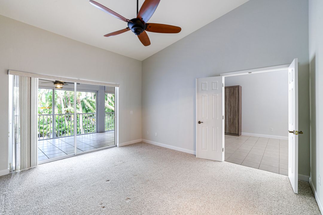 2055 Cascades Dr #4, Naples, FL 34112