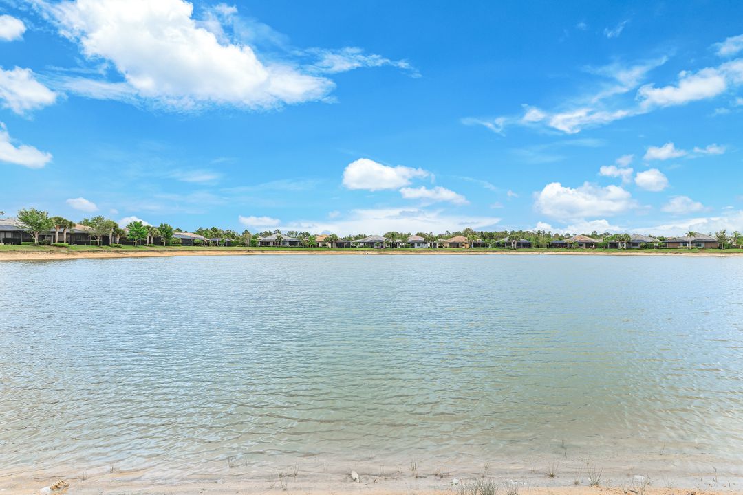 7631 Winding Cypress Dr, Naples, FL 34114