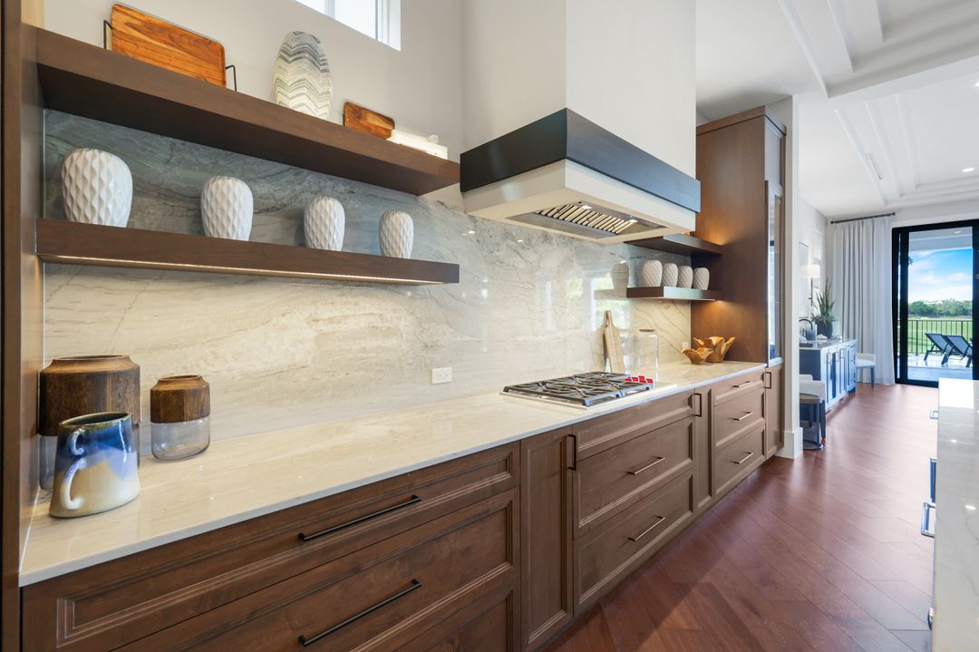 16647 Isola Bella Ln, Naples, FL 34110