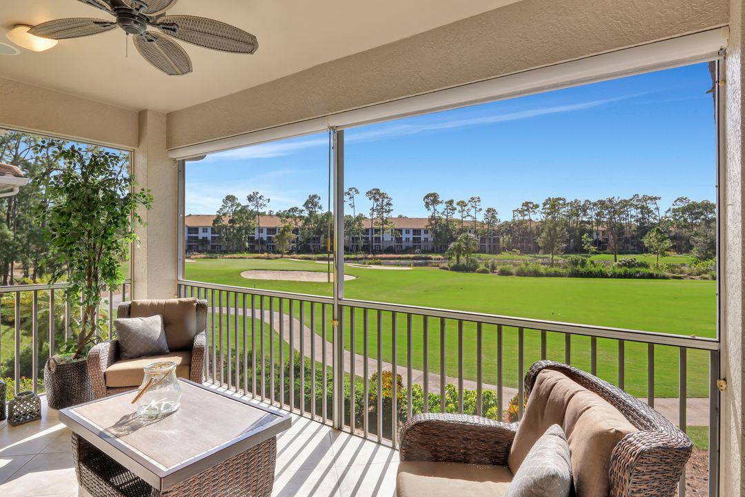 8225 Danbury Blvd #204, Naples, FL 34120