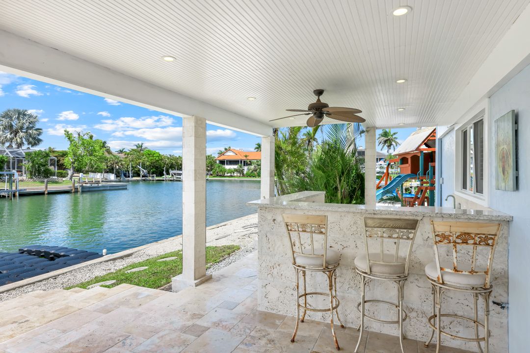 544 Seagrape Dr, Marco Island, FL 34145