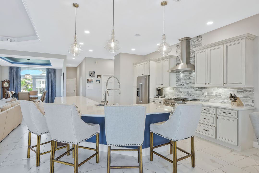 4837 Regal Dr, Bonita Springs, FL 34134