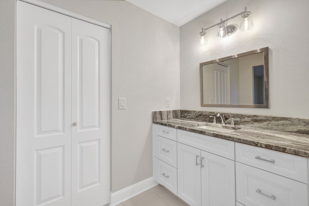 13600 Harbour Ridge Dr, Fort Myers, FL 33908