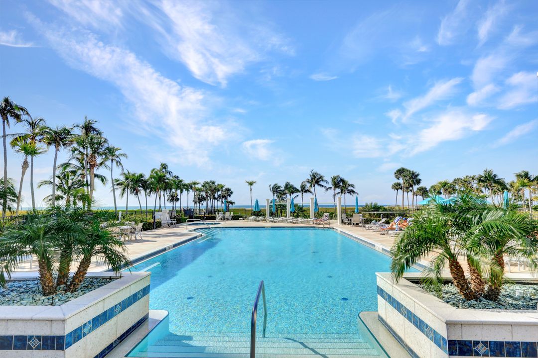 4401 Gulf Shore Blvd N #1406, Naples, FL 34103