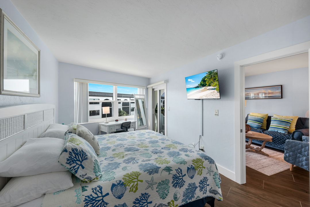 1023 Anglers Cove #E-505, Marco Island, FL 34145