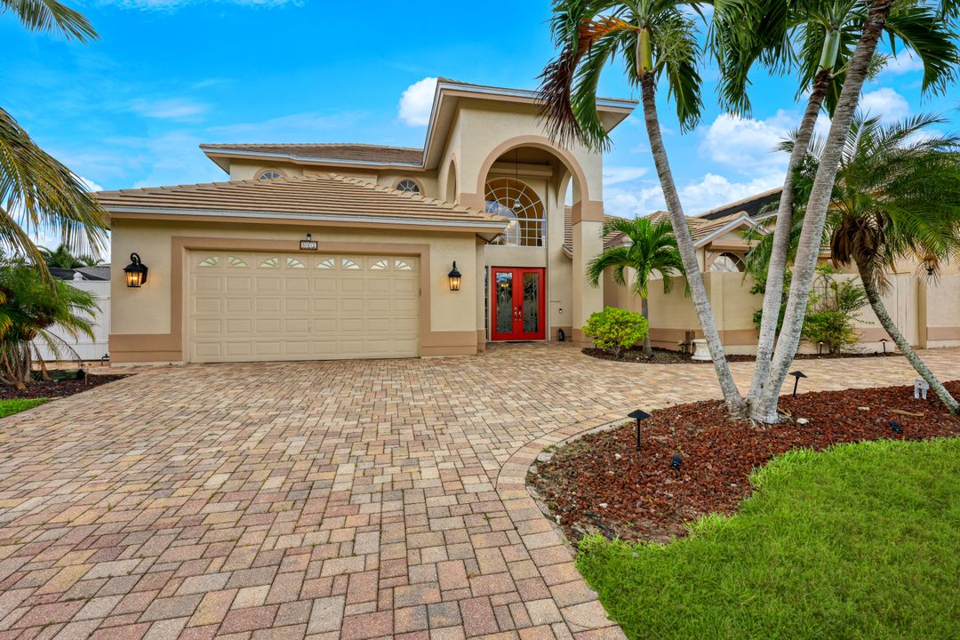 907 SW 51st Terrace, Cape Coral, FL 33914