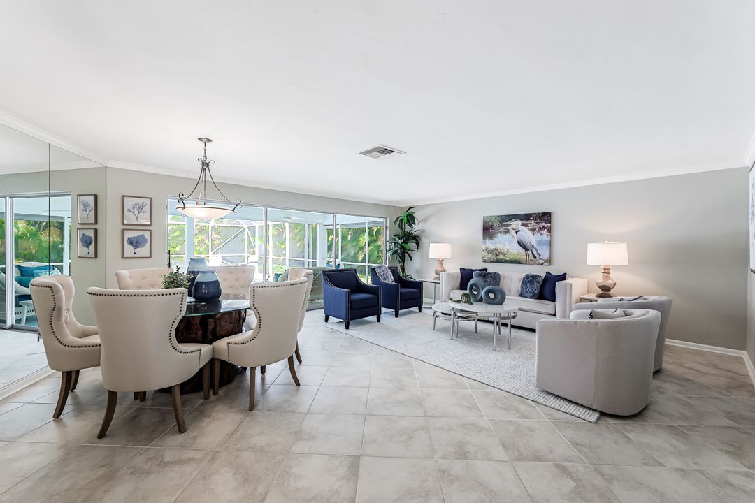 727 Park Shore Dr, Naples, FL 34103