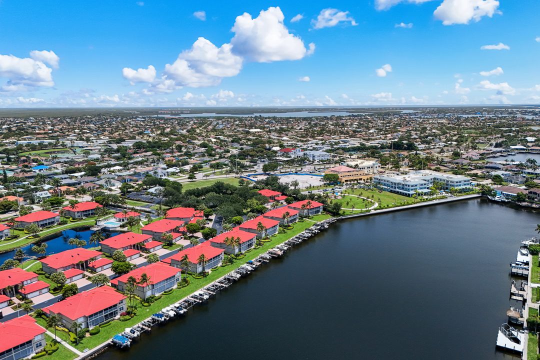 210 Waterside Cir #201, Marco Island, FL 34145