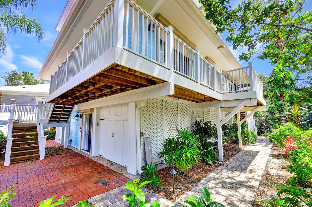 3822 Survey Cir, Bonita Springs, FL 34134