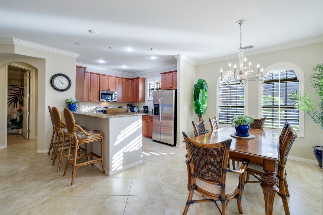 8985 Cambria Cir #2103, Naples, FL 34113