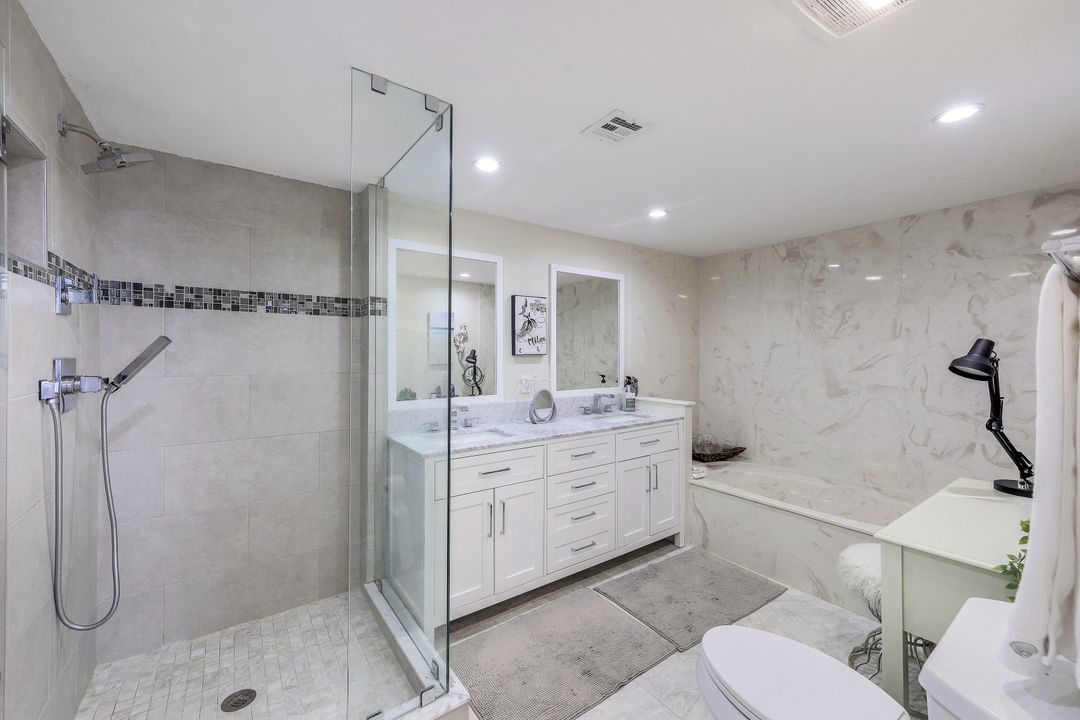 220 S Collier Blvd #503, Marco Island, FL 34145