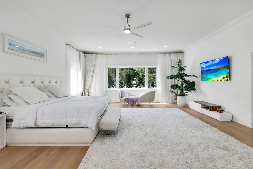 13087 Pond Apple Dr E, Naples, FL 34119