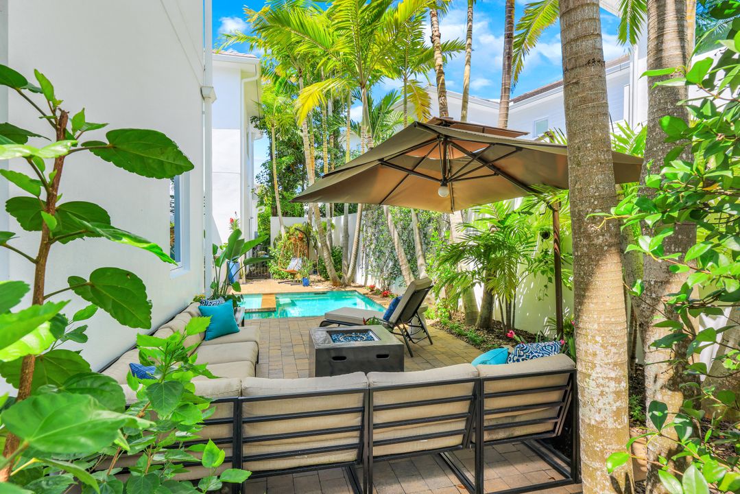 9161 Mercato Way, Naples, FL 34108