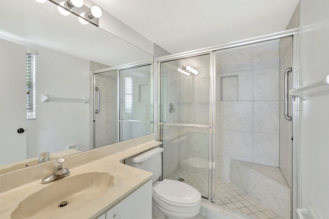 710 W Elkcam Cir #204, Marco Island, FL 34145