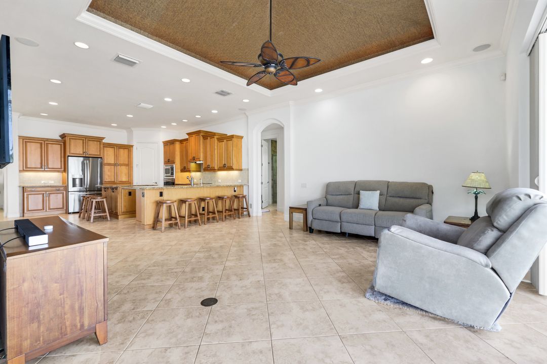 864 Magnolia Ct, Marco Island, FL 34145