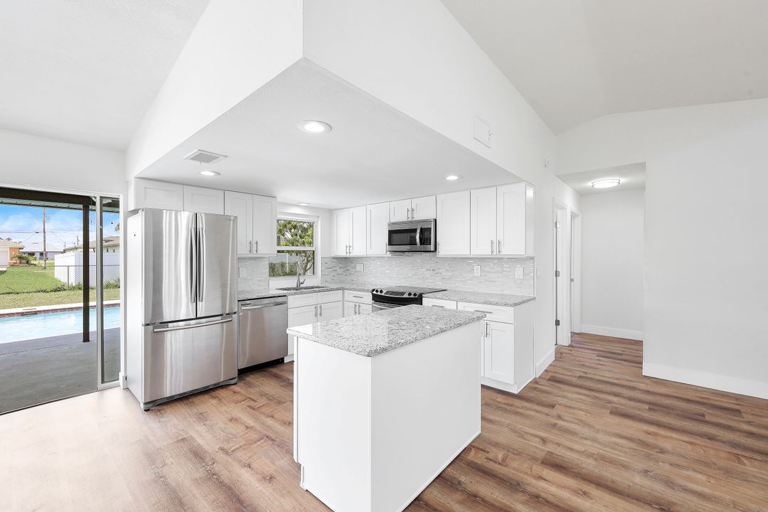 315 SE 16th Terrace, Cape Coral, FL 33990