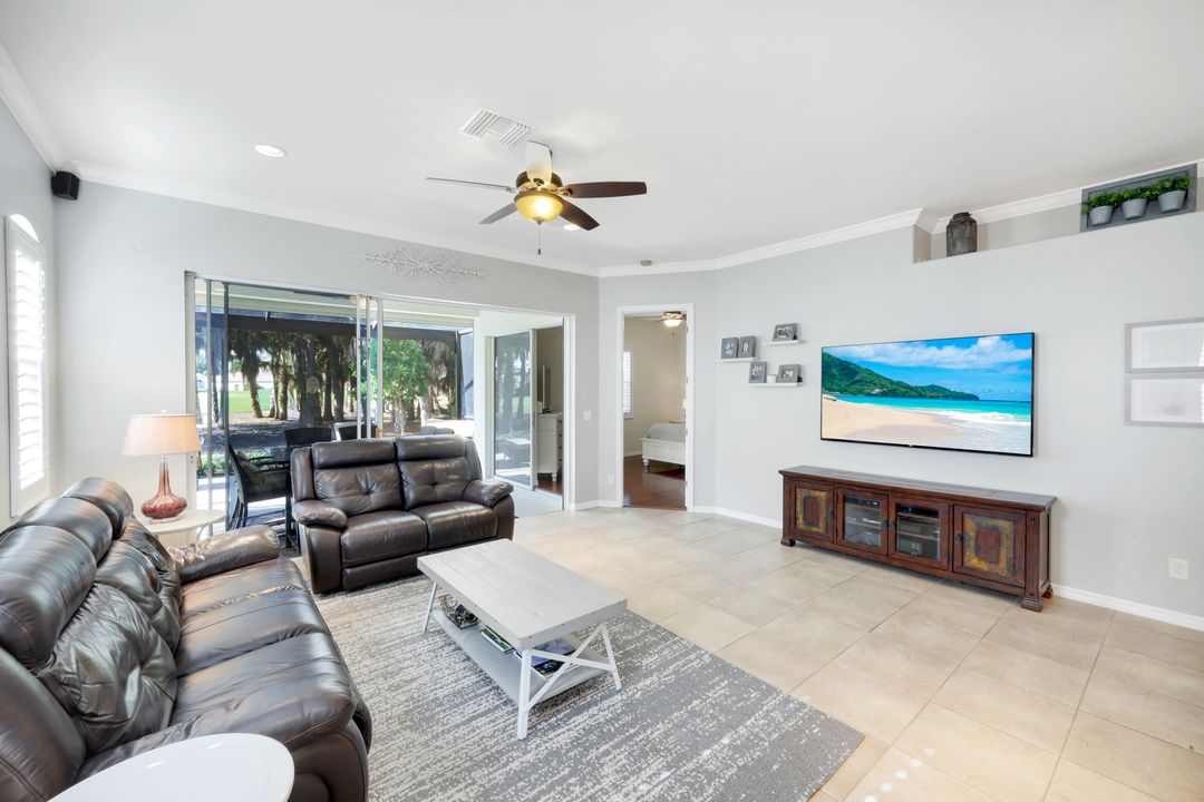 12694 Fox Ridge Dr, Bonita Springs, FL 34135