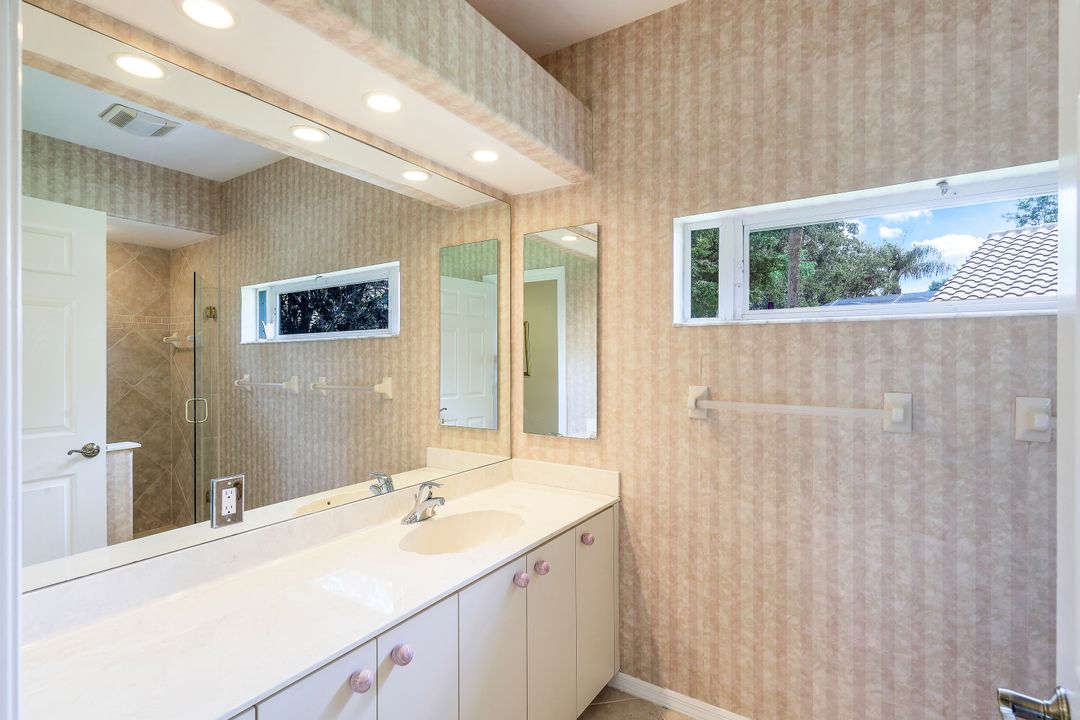 13111 Bridgeford Ave, Bonita Springs, FL 34135