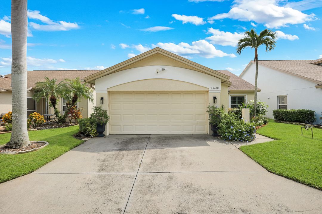 25168 Golf Lake Cir, Bonita Springs, FL 34135