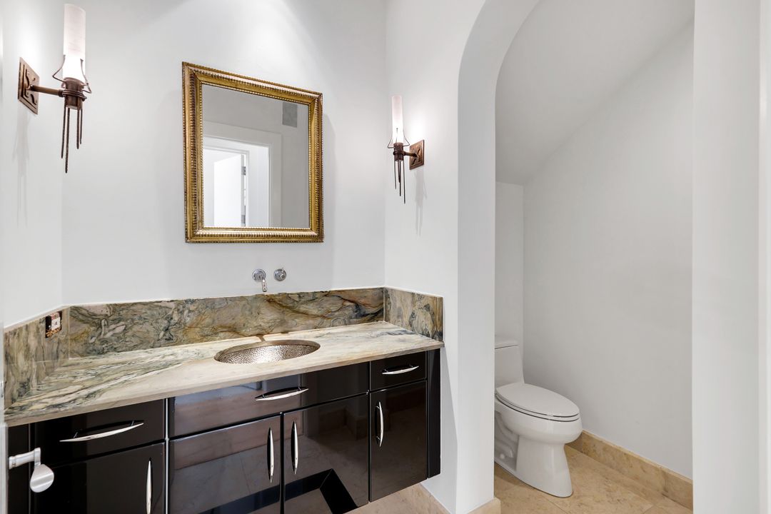 1450 Gulfstar Dr S, Naples, FL 34112