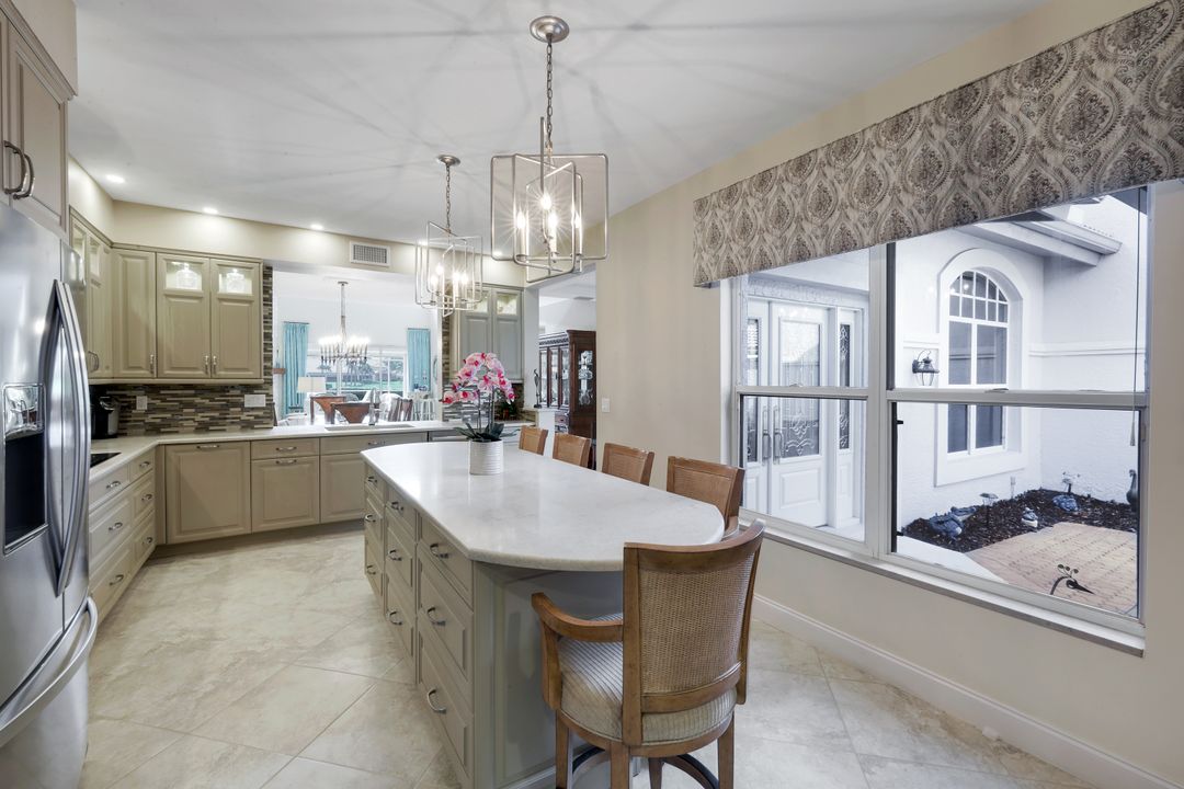 11594 Quail Village Way, Naples, FL 34119
