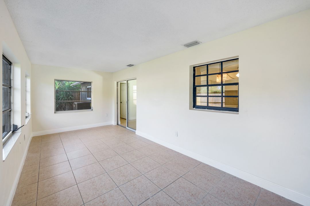 801 McMahon Ave NW, Port Charlotte, FL 33948