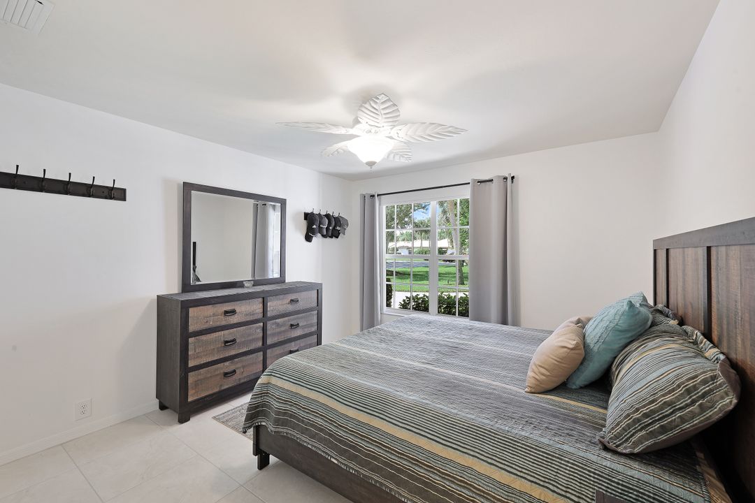 13470 Bridgeford Ave, Bonita Springs, FL 34135