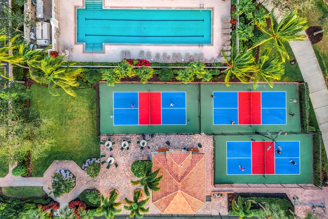 28832 Vermillion Ln, Bonita Springs, FL 34135