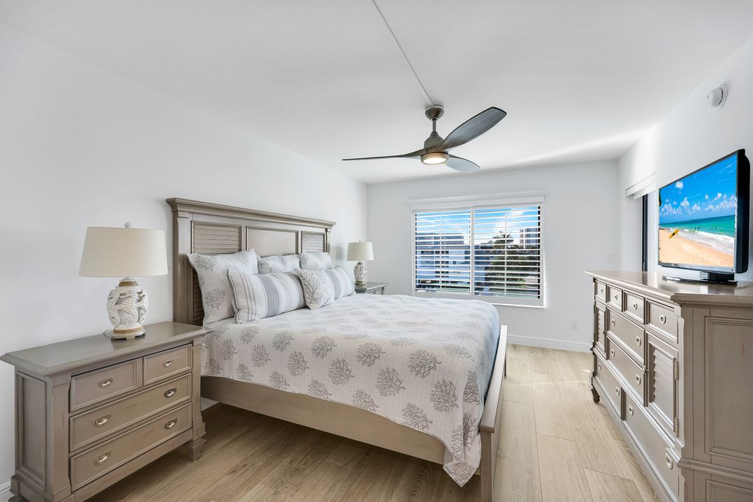 910 Panama Ct #402, Marco Island, FL 34145